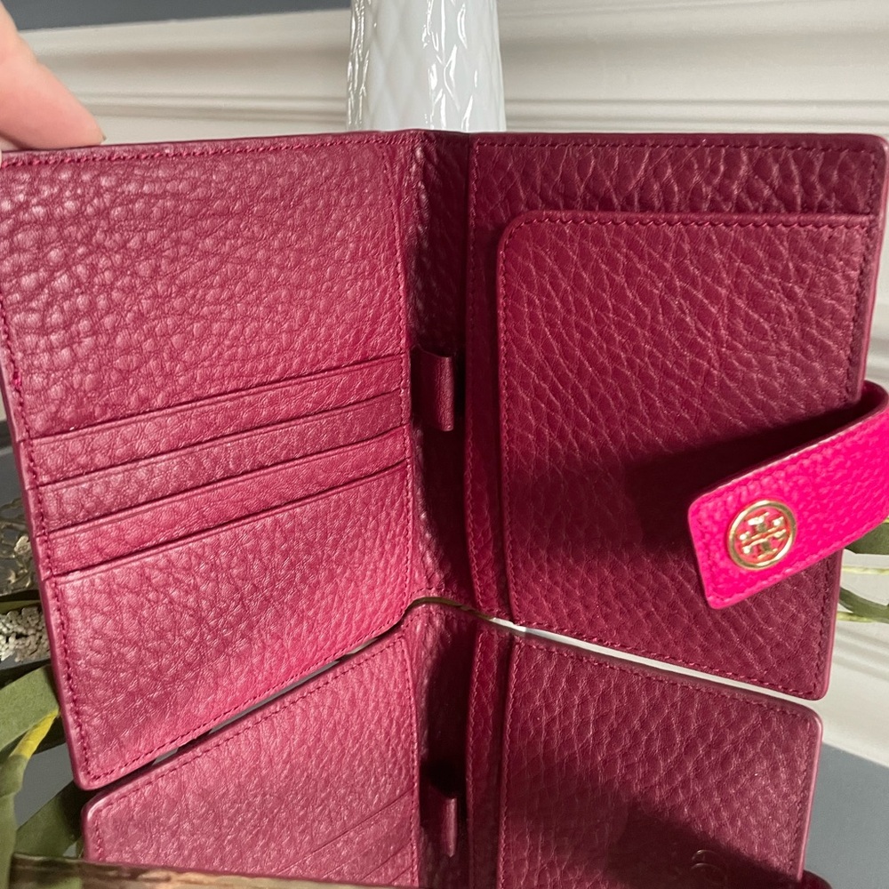 Tory Burch French Fold Travel Wallet- Hot Pink - Picture 5 of 8